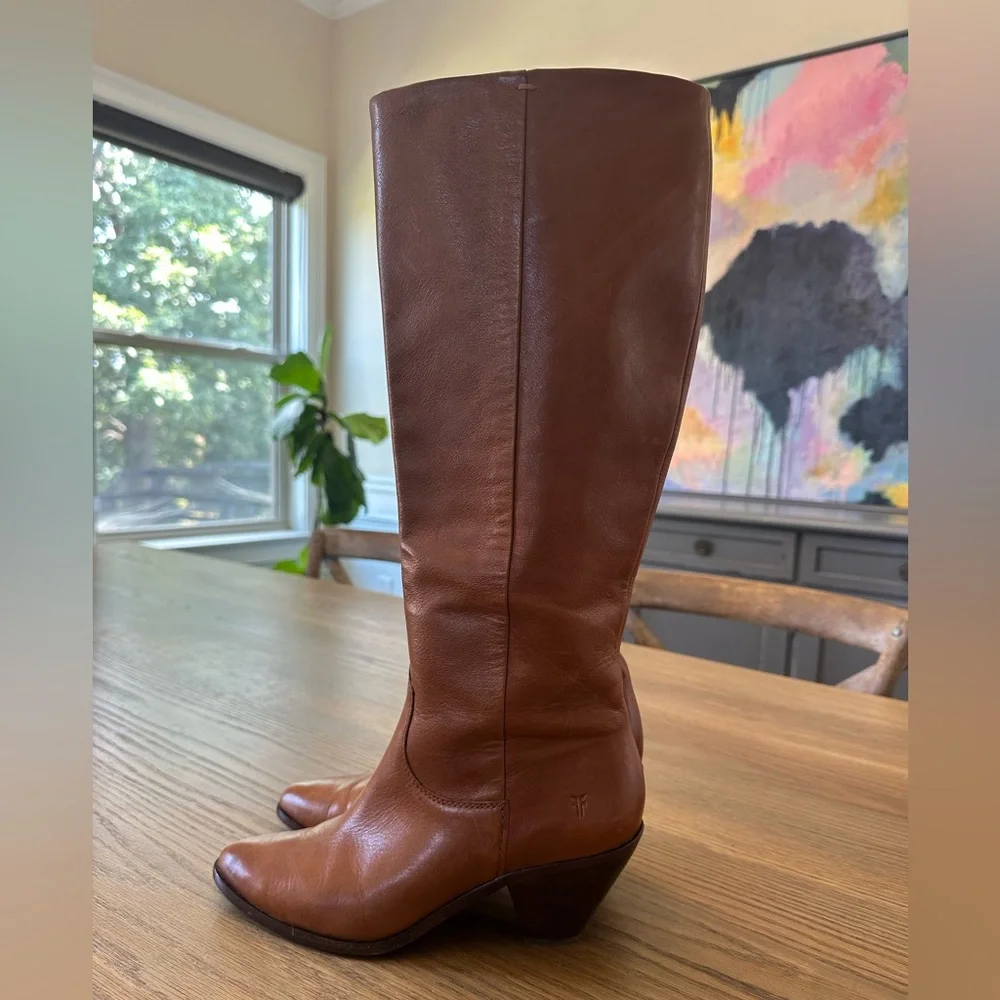 Frye Lila cognac Leather Knee-High Boots size 8.5 - Picture 6 of 7